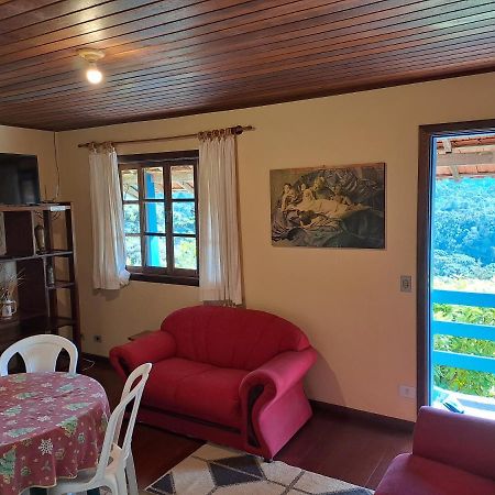 Casa Trilha Βίλα Campos do Jordão Εξωτερικό φωτογραφία