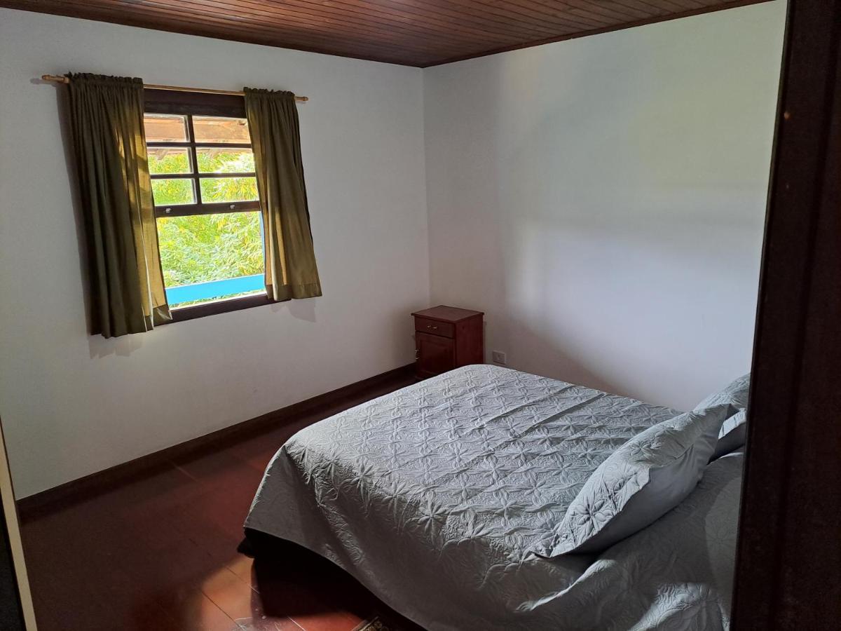 Casa Trilha Βίλα Campos do Jordão Εξωτερικό φωτογραφία
