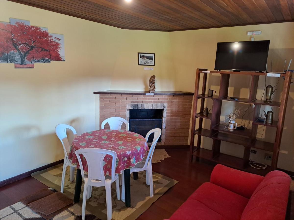 Casa Trilha Βίλα Campos do Jordão Εξωτερικό φωτογραφία